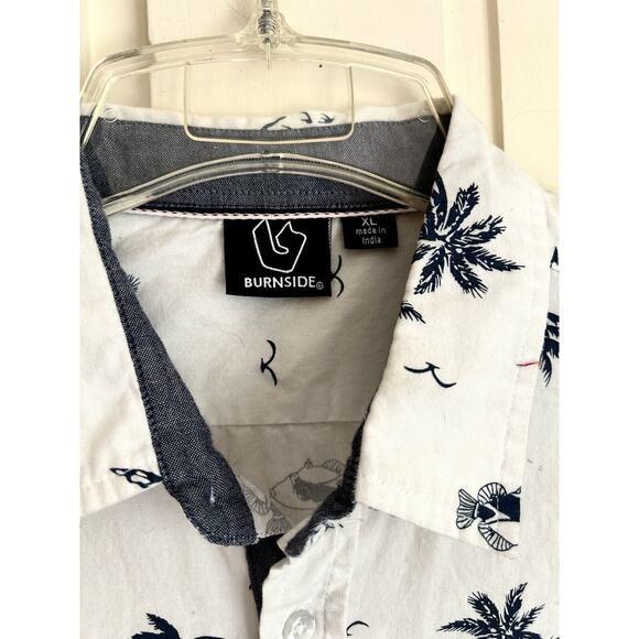Men’s Burnside XL White/Navy Cotton Tropical Print Shirt Sleeve Shirt - Picture 2 of 6